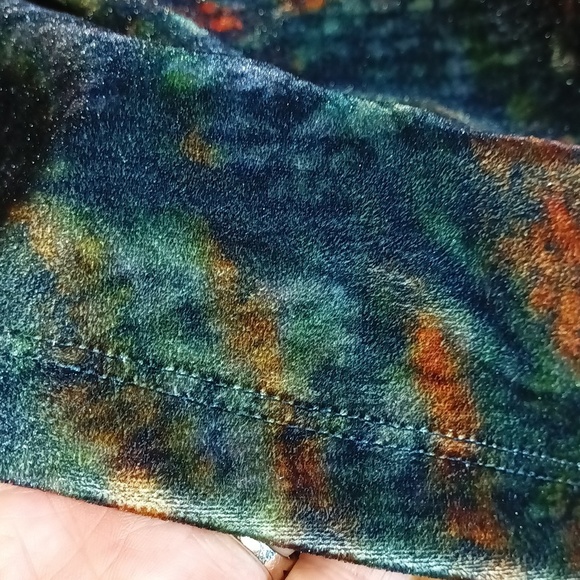 New Soft surroundings Brushed Velvet Brown Blue Multicolor Wrap Top Medium - Picture 7 of 10